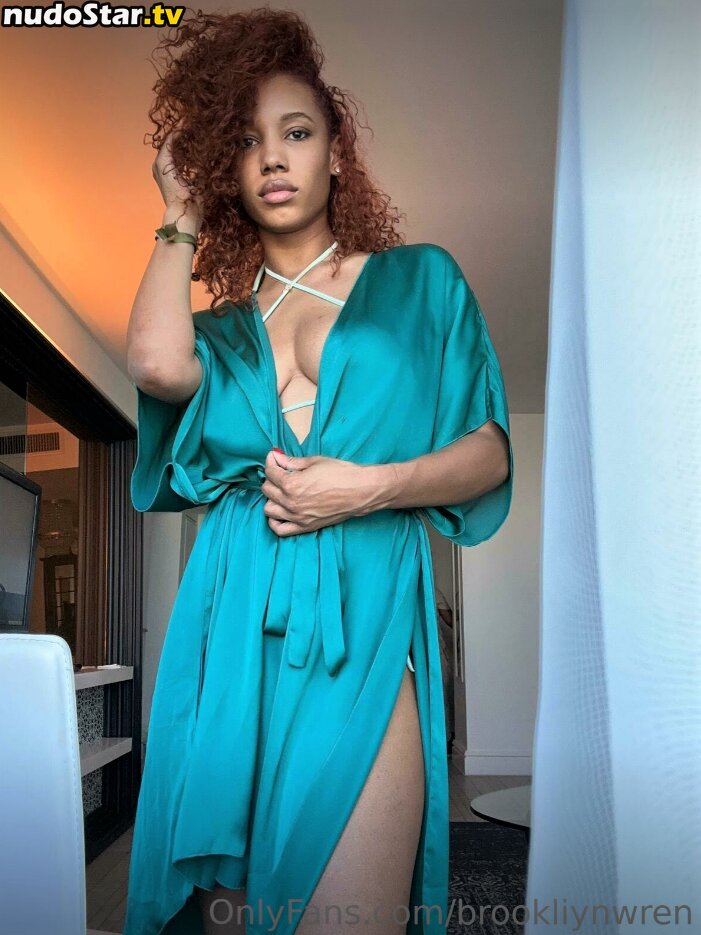 Brookliyn Wren / brookliyn_wren / brookliynwren / helloBROOKLIYN Nude OnlyFans Leaked Photo #694