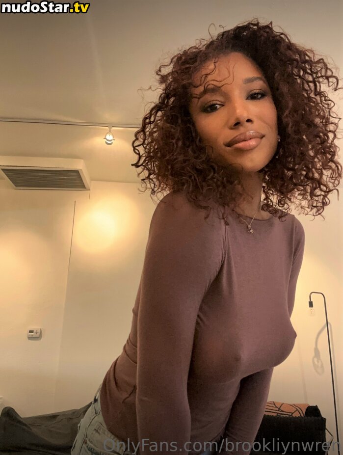 Brookliyn Wren / brookliyn_wren / brookliynwren / helloBROOKLIYN Nude OnlyFans Leaked Photo #701