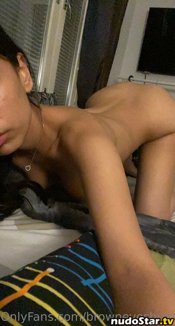 browneyeshunnybunny / therealtayyshow Nude OnlyFans Leaked Photo #22