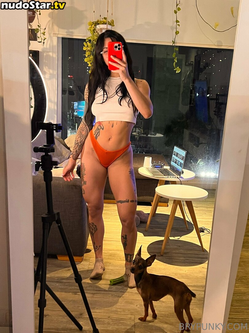 Brypunky / brylovescoffee / https: Nude OnlyFans Leaked Photo #8