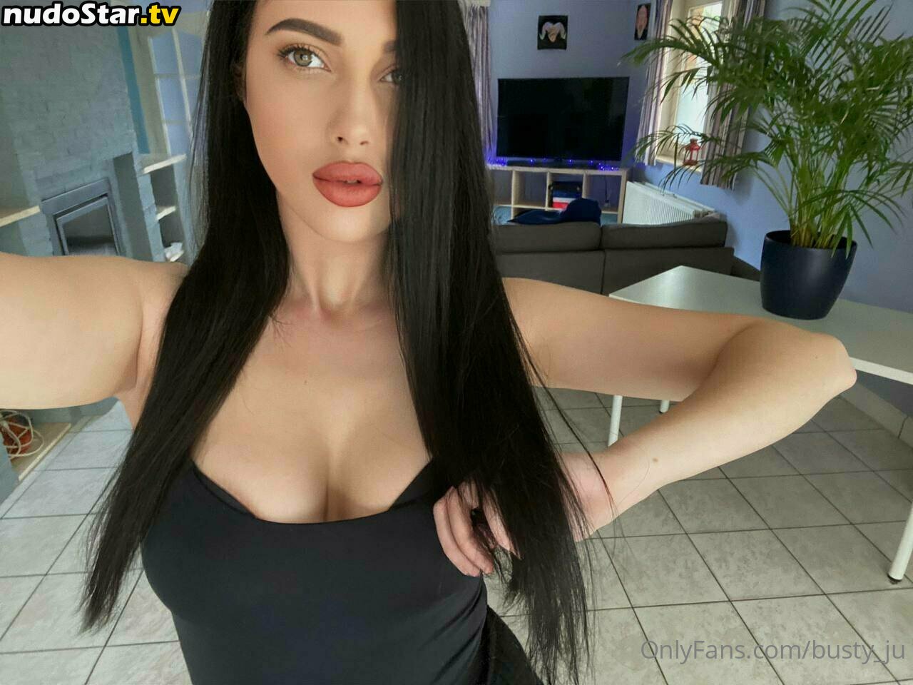 busty_ju / iuliagyrbu Nude OnlyFans Leaked Photo #23