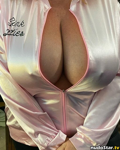 Busty38HH Nude OnlyFans Leaked Photo #29