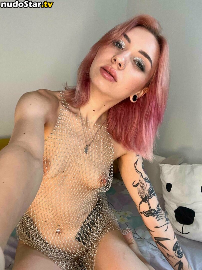 busty_barbie / bustyxl Nude OnlyFans Leaked Photo #175