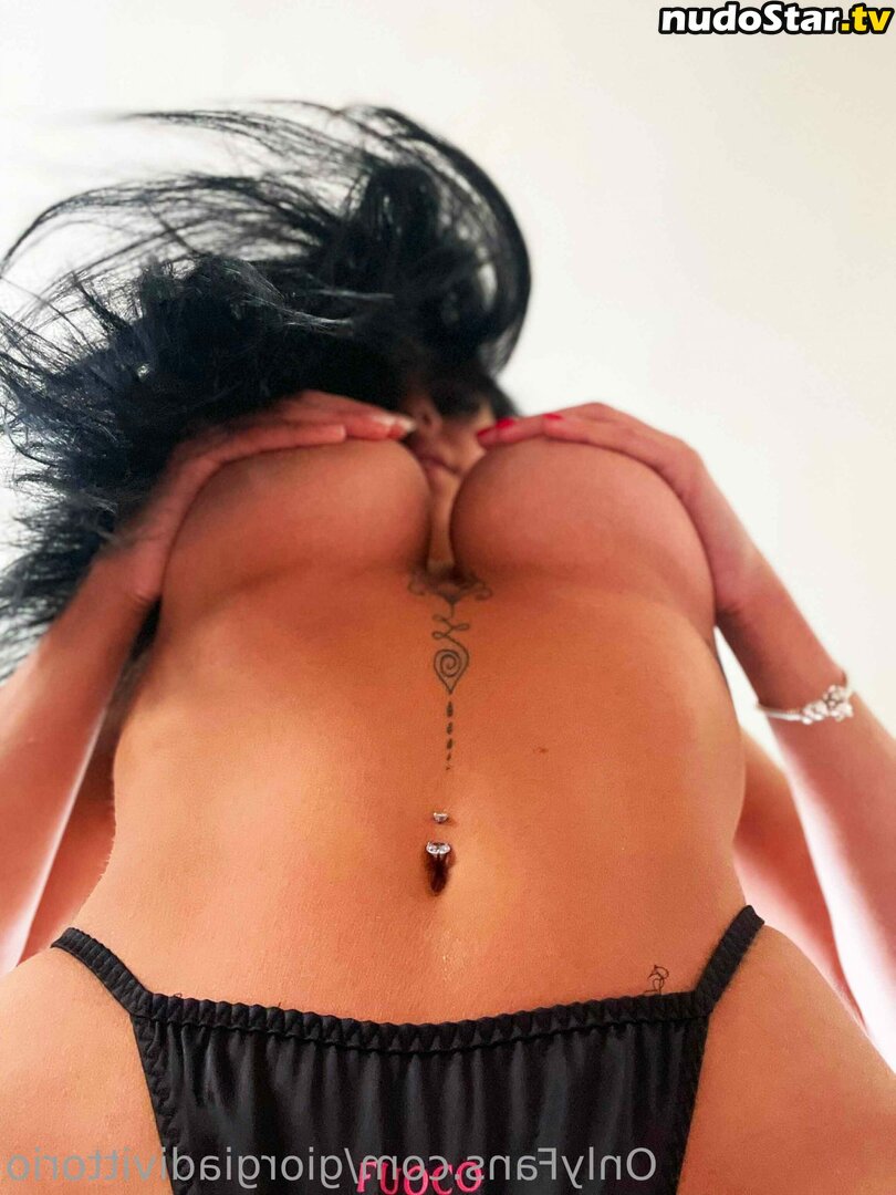 Callmegeorgette / GiorgiadiVittorio / im_georgettee_ Nude OnlyFans Leaked Photo #27