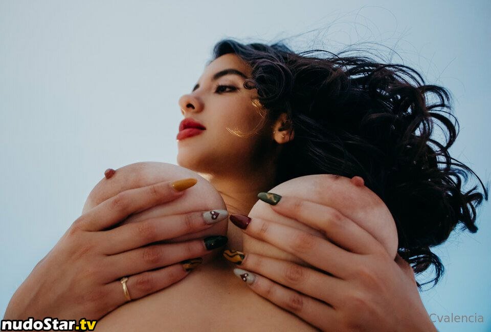 Camila Valencia / camilevalencia / https: Nude OnlyFans Leaked Photo #8