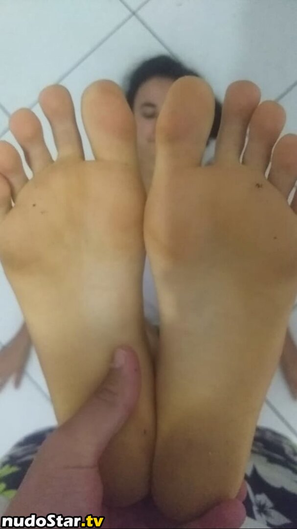 Candid Feet / candidsexyfeet Nude OnlyFans Leaked Photo #1
