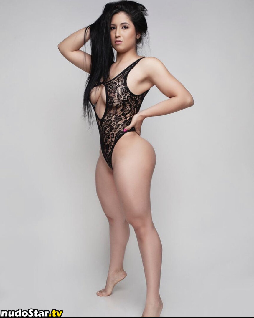 Carolina Ortiz Caceres / carolinaortcez Nude OnlyFans Leaked Photo #14