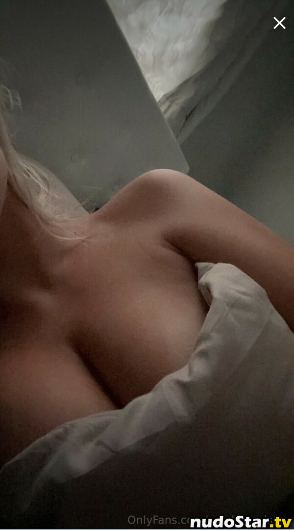 Caroline Colstonn / carolinecolston / carolinecolstonn Nude OnlyFans Leaked Photo #53