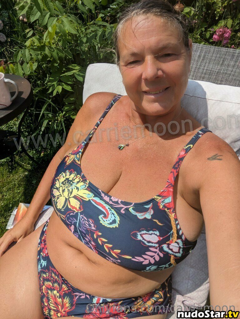 canadiancarriemoon / carriemoon Nude OnlyFans Leaked Photo #12