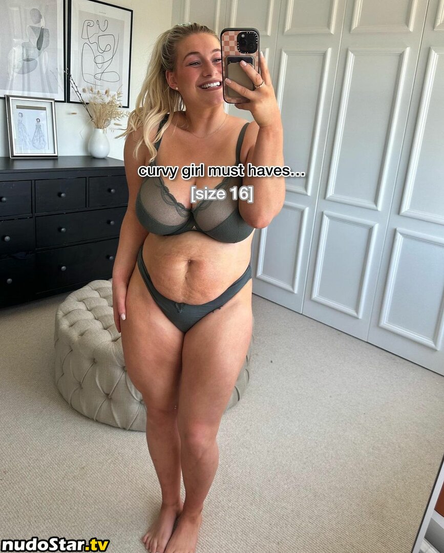 Carys Whittaker / carys.whittaker / karlawhittake14 Nude OnlyFans Leaked Photo #40