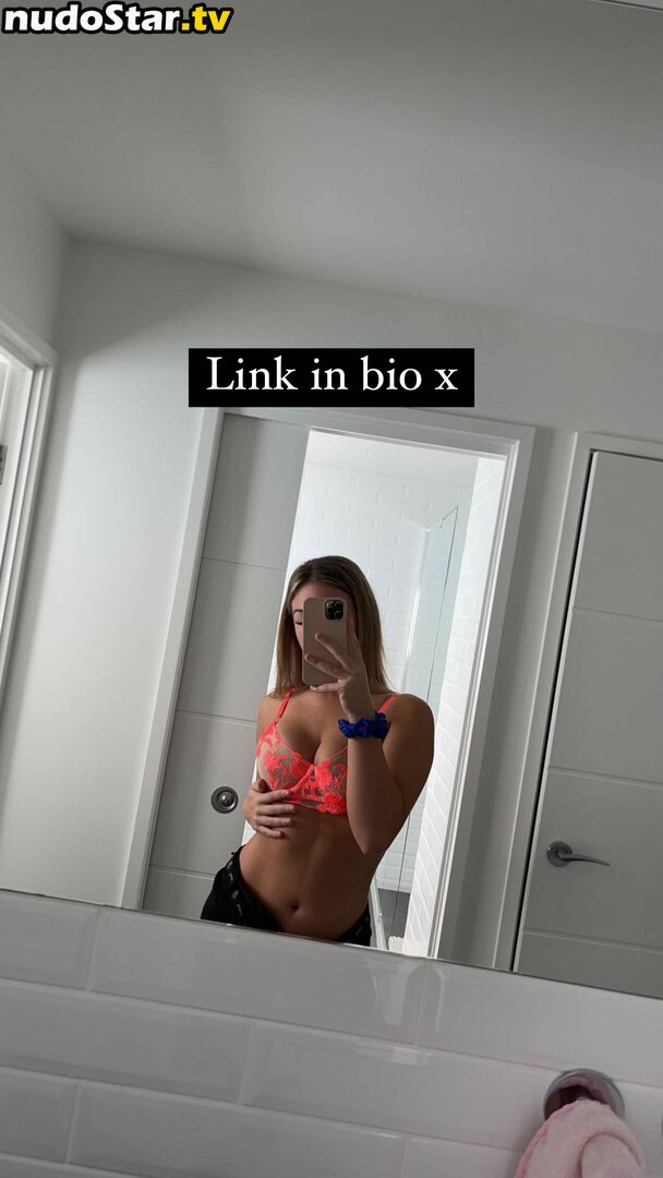 Catherine Belle / _catherine.bell_ / catherinebell Nude OnlyFans Leaked Photo #19