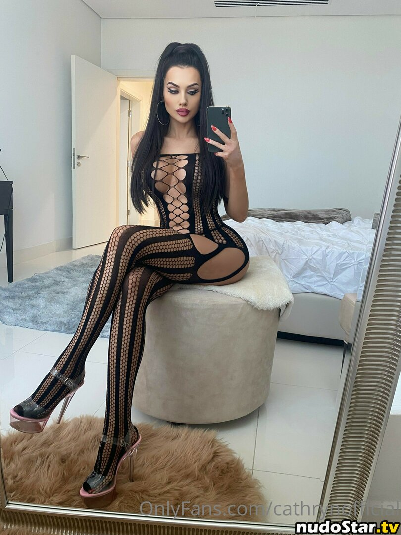 cathrynofficial / cathrynxlim Nude OnlyFans Leaked Photo #2