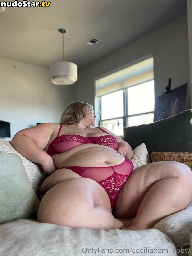 ceciliaemilx / ceciliaxemilybbw Nude OnlyFans Leaked Photo #55