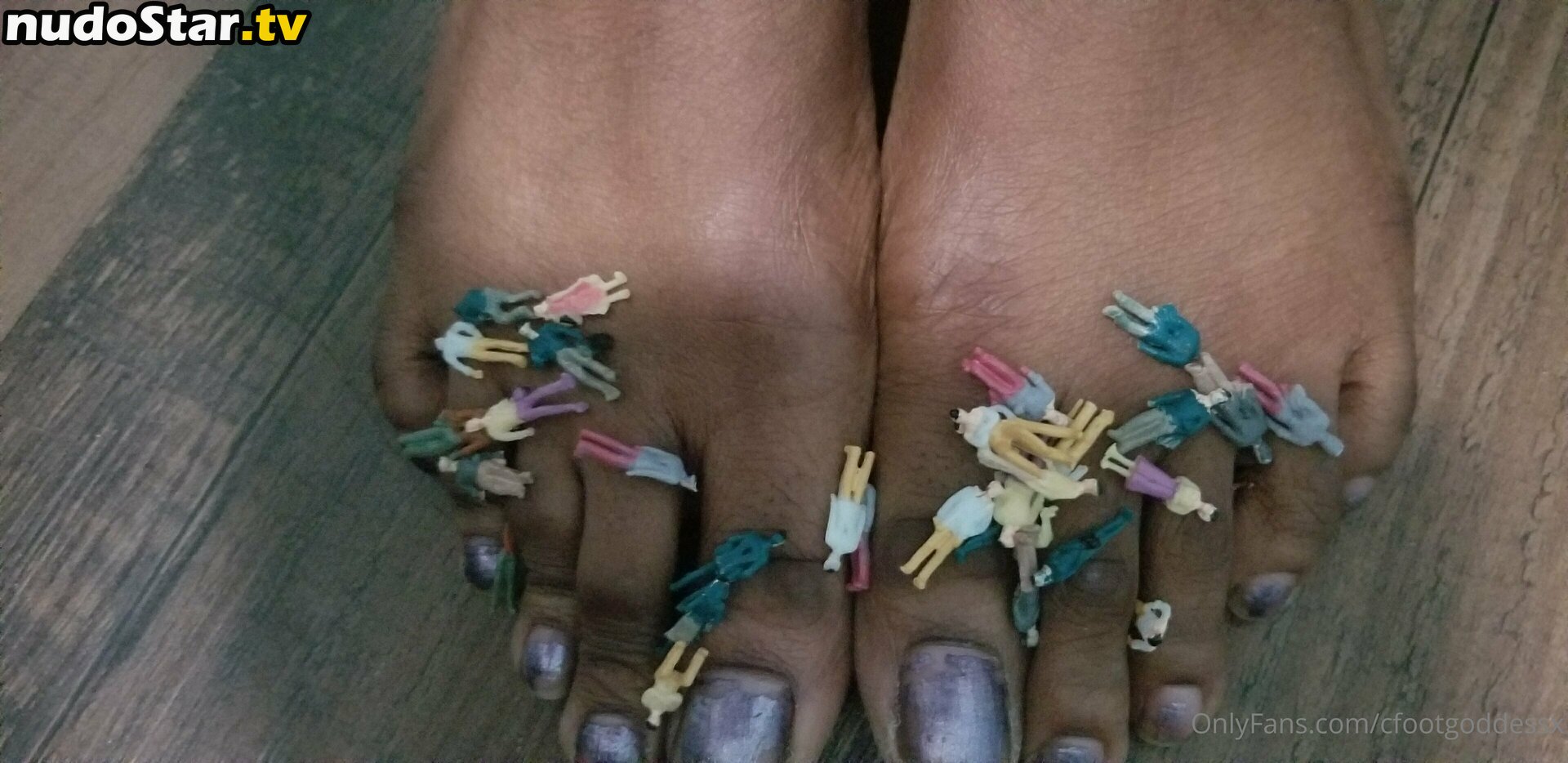cfootgoddessx / chocolate_foot_goddess Nude OnlyFans Leaked Photo #2