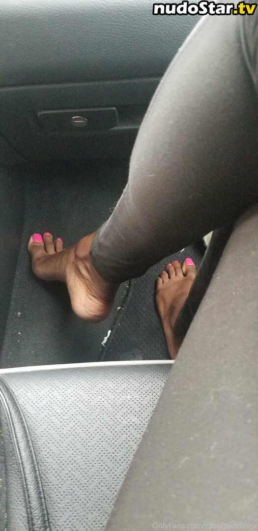 cfootgoddessx / chocolate_foot_goddess Nude OnlyFans Leaked Photo #40