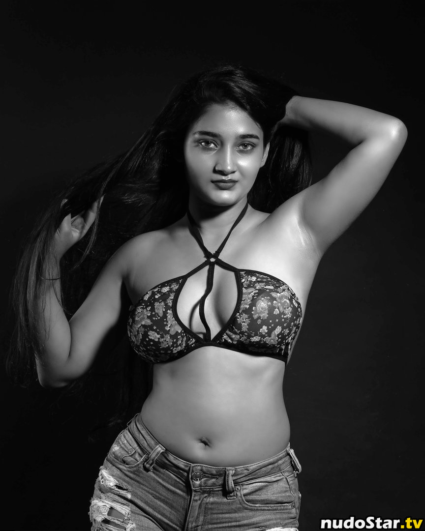 Chandrika Desai / Chandrika Passionica Nude OnlyFans Leaked Photo #1