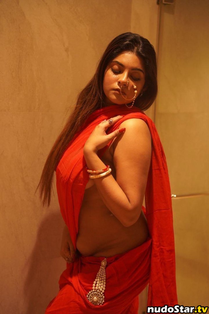 Chandrika Desai / Chandrika Passionica Nude OnlyFans Leaked Photo #33