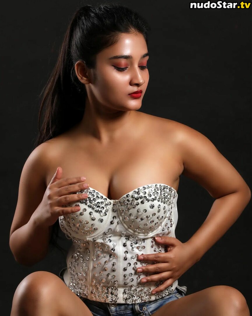 Chandrika Desai / Chandrika Passionica Nude OnlyFans Leaked Photo #397