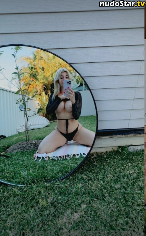 Charlotte Holt / charlotteholtt / freedevinholtxxx Nude OnlyFans Leaked Photo #17