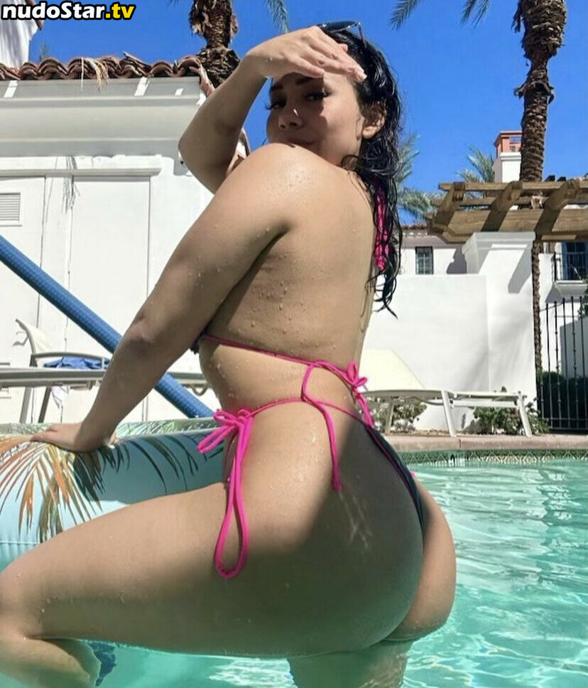 Chelsey_iniguez Nude OnlyFans Leaked Photo #1