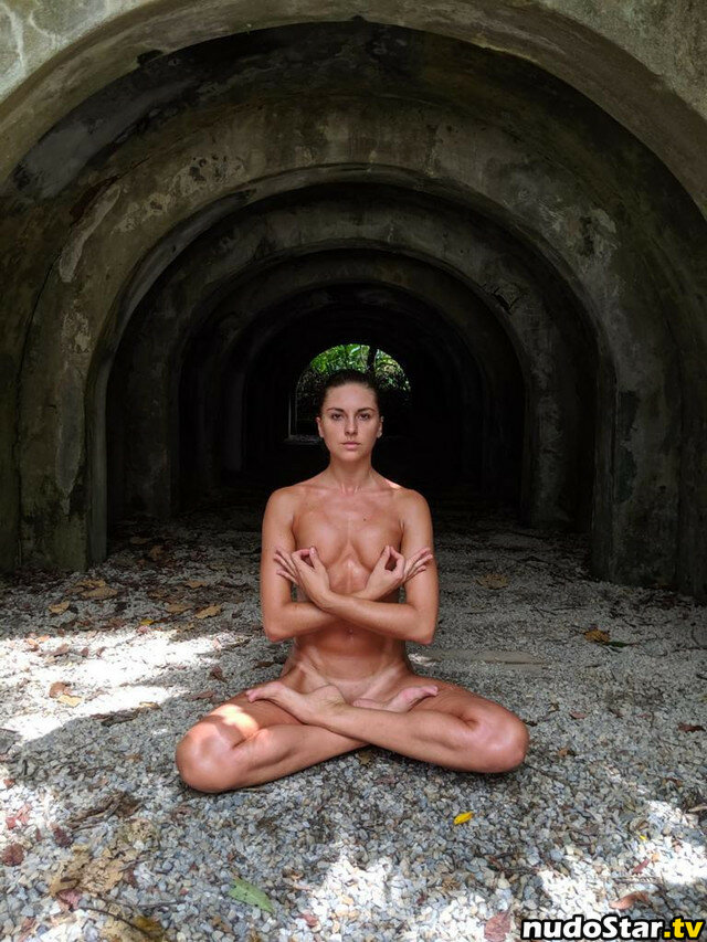 Chiara Colognola / chiaracolognola / yoga_with_chiara Nude OnlyFans Leaked Photo #3