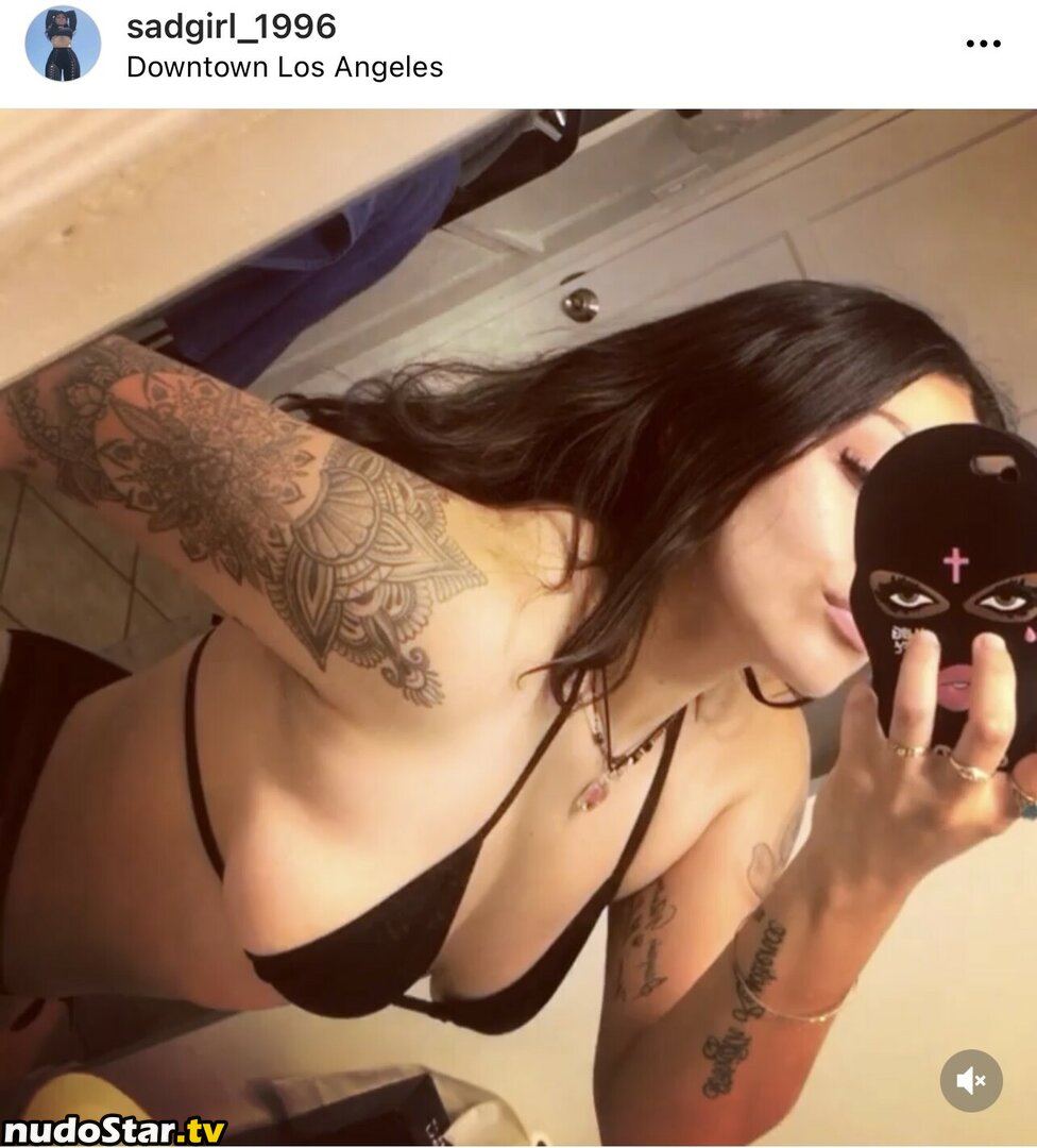 Chillpillz / Sadgirl_1996 Nude OnlyFans Leaked Photo #2