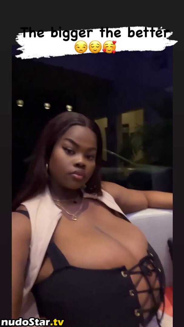 Chioma Lovv / chiomalovv Nude OnlyFans Leaked Photo #103