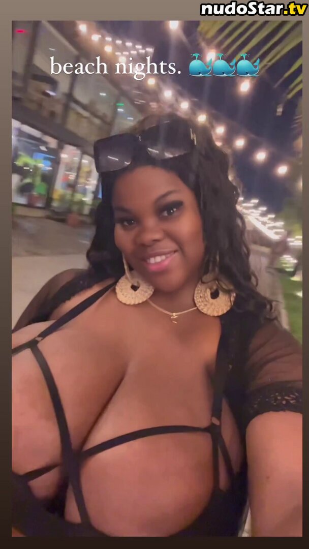 Chioma Lovv / chiomalovv Nude OnlyFans Leaked Photo #115