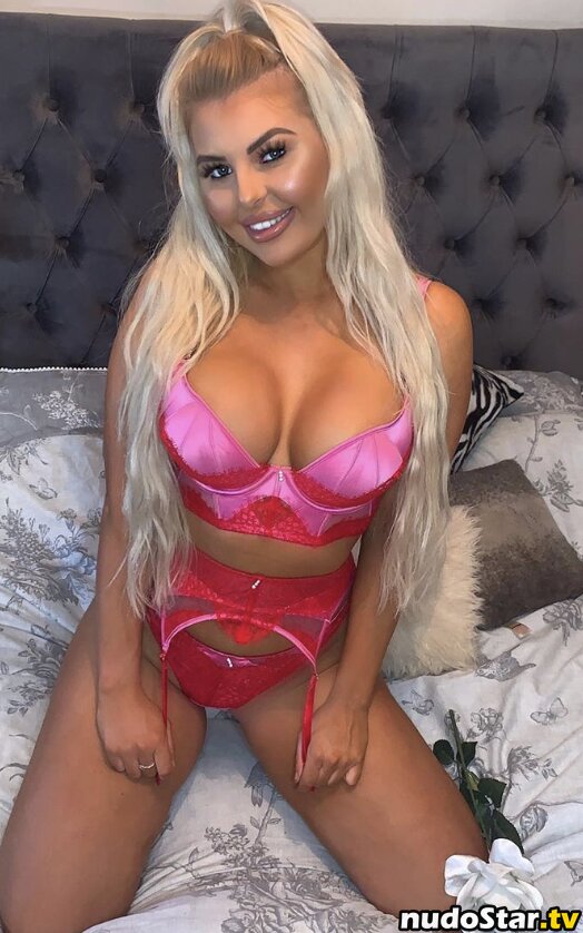 Chloe Gabrielle Chaloner Nude OnlyFans Leaked Photo #3