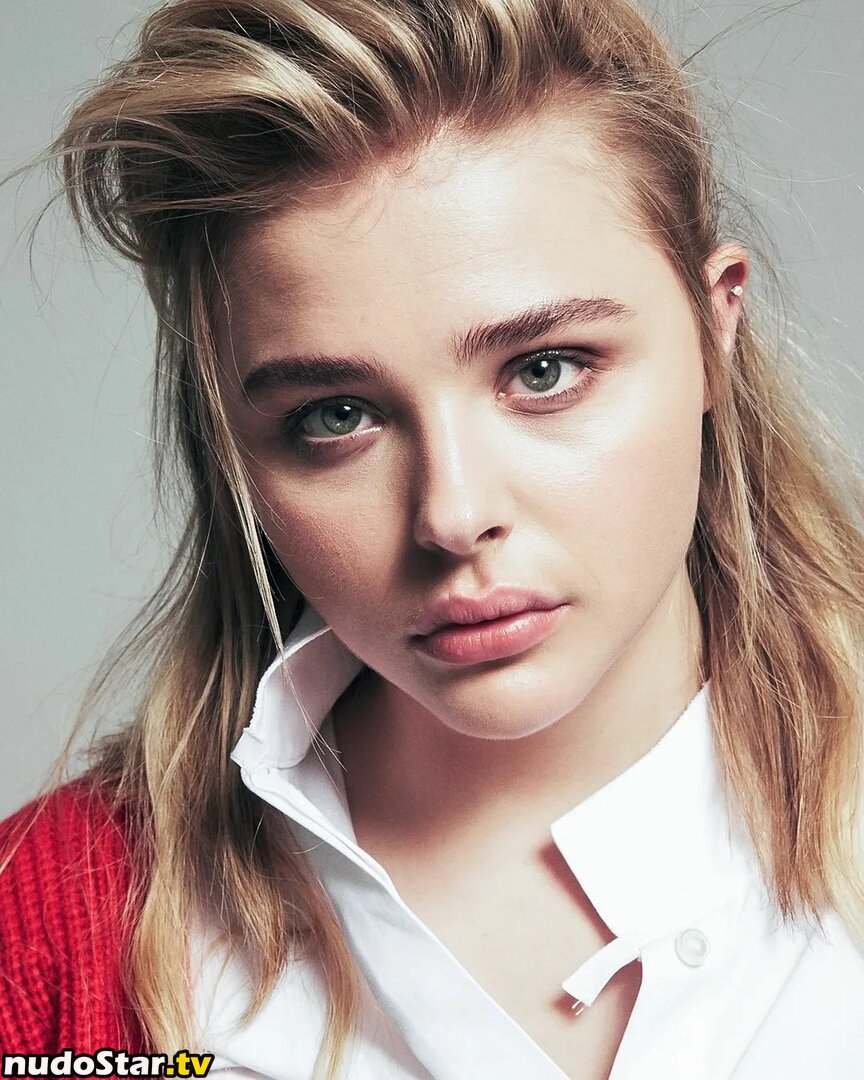 Chloe Grace Moretz / ChloeGMoretz Nude OnlyFans Photo #298 - Nudostar.TV