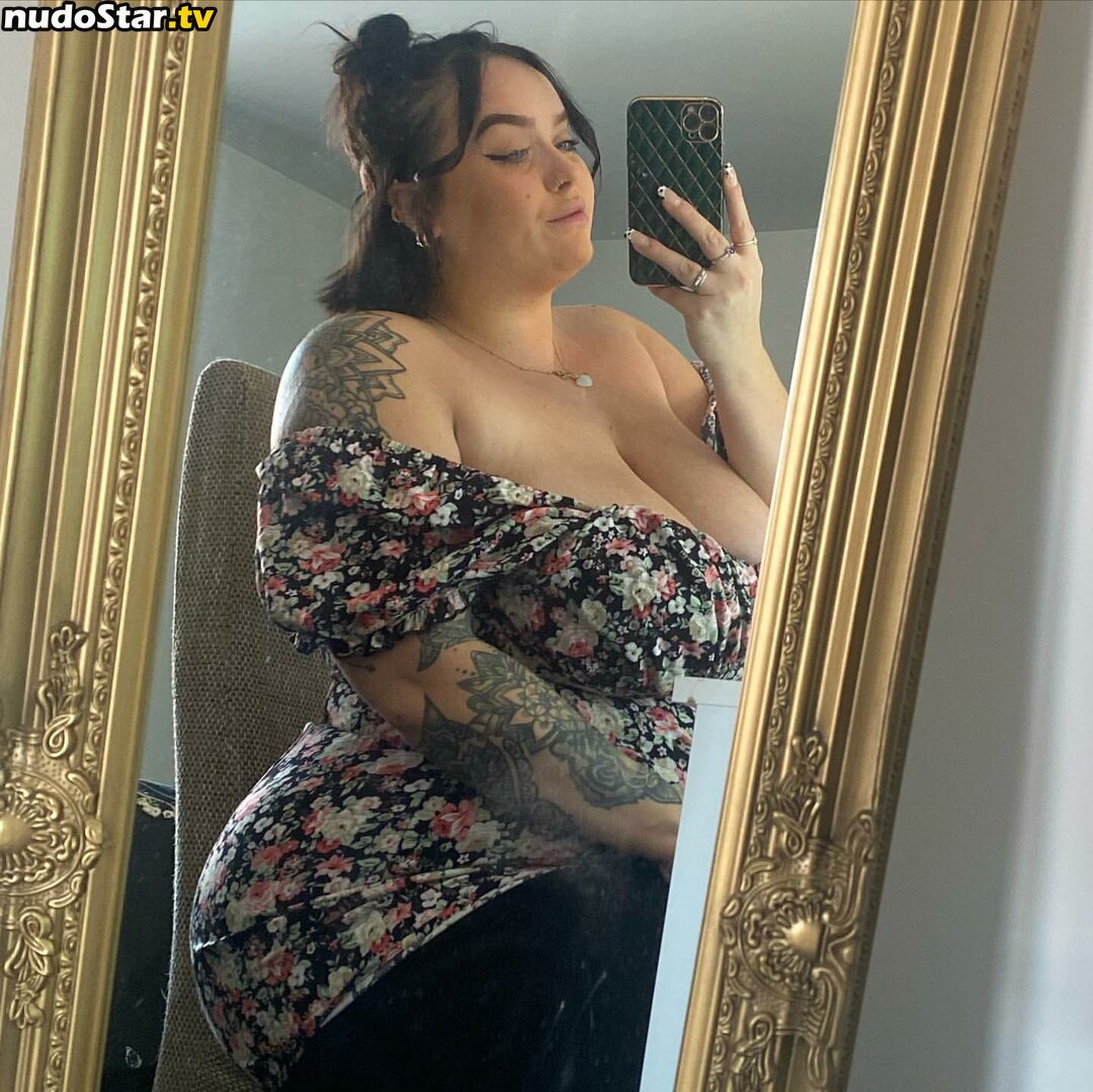 Chloe Hatton / Chloelouisehattonox / https: Nude OnlyFans Leaked Photo #22