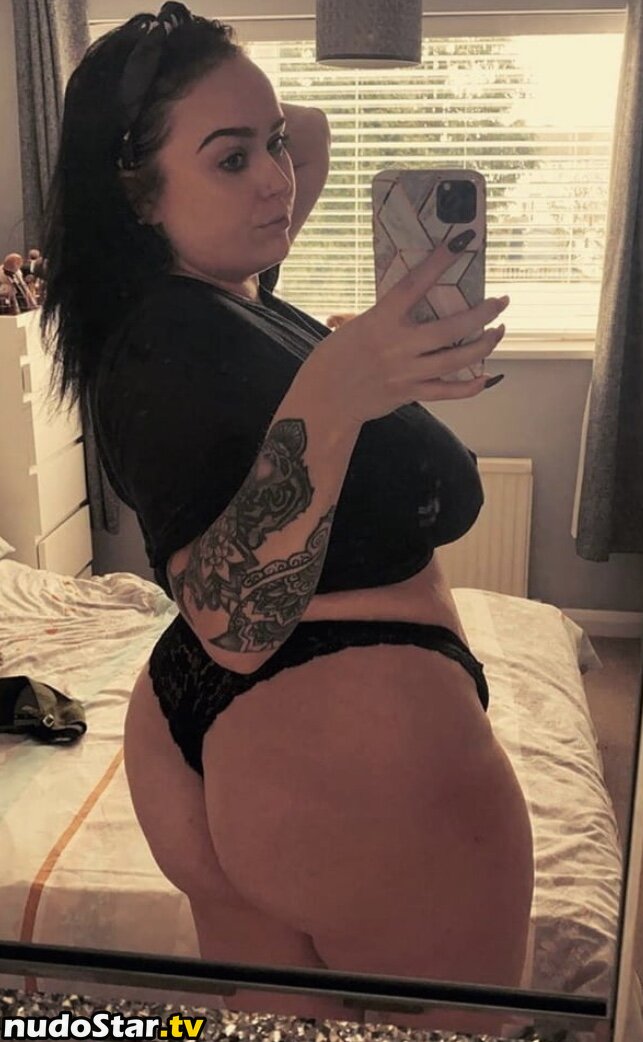 Chloe Hatton / Chloelouisehattonox / https: Nude OnlyFans Leaked Photo #56
