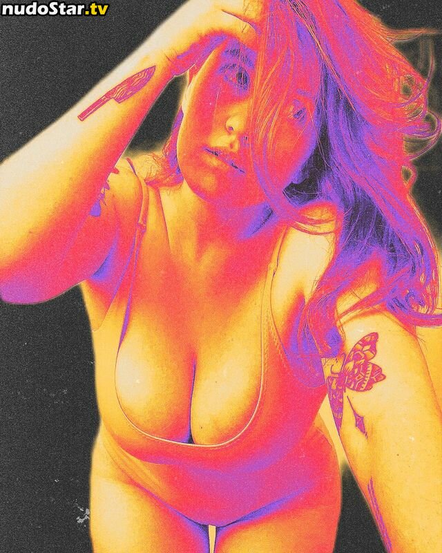 Chloe Maddren / YeahMad / chloe_maddren / chloemaddren Nude OnlyFans Leaked Photo #16