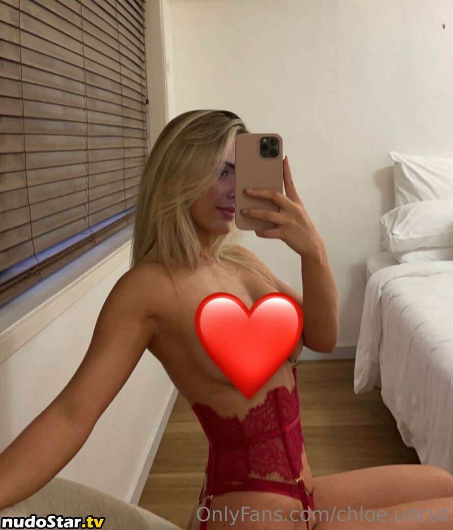 chloe.uncut / chloeveitchofficial Nude OnlyFans Leaked Photo #3