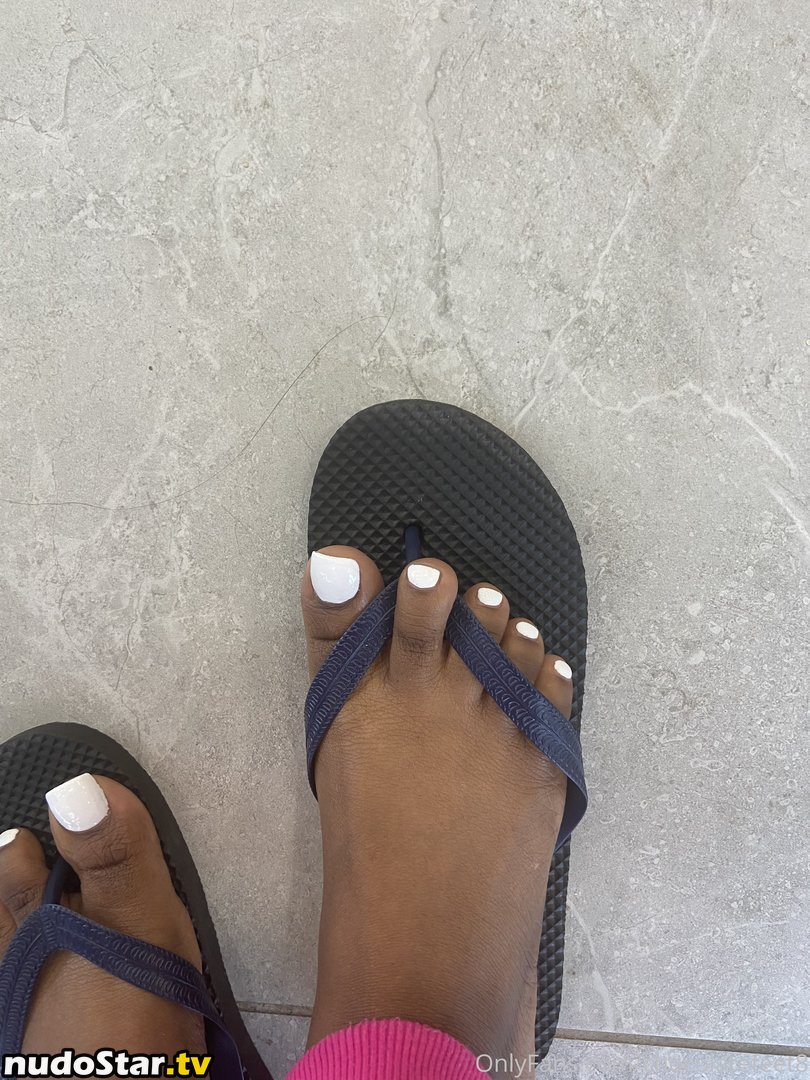 chocolatefeet8 / prettyfeetbaby248 Nude OnlyFans Leaked Photo #2