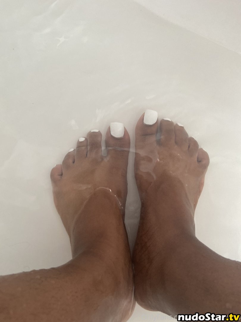 chocolatefeet8 / prettyfeetbaby248 Nude OnlyFans Leaked Photo #24