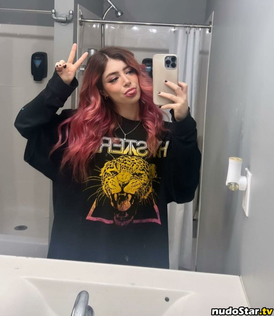 Chrissy Costanza / chrissycostanza Nude OnlyFans Leaked Photo #355