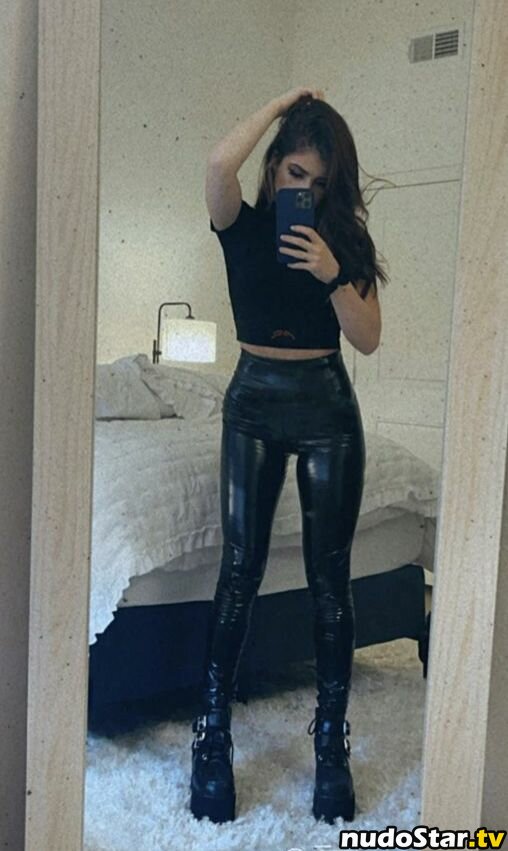 Chrissy Costanza / chrissycostanza Nude OnlyFans Leaked Photo #395