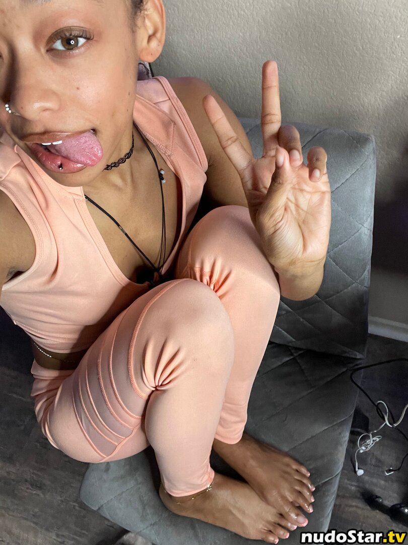 _chynaunique / chynaofficial / chynaunique / chynauniquee Nude OnlyFans Leaked Photo #12