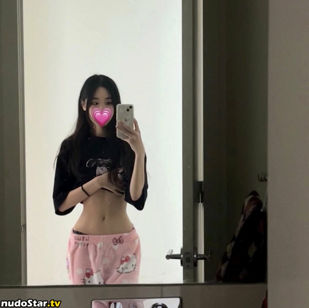 Ciana Yang / cianayang / cianpai Nude OnlyFans Leaked Photo #1