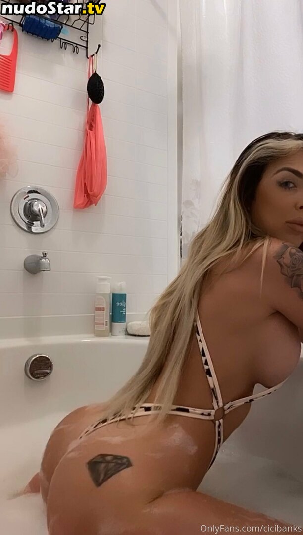 cicibanks / thecrimsonkiss Nude OnlyFans Leaked Photo #13
