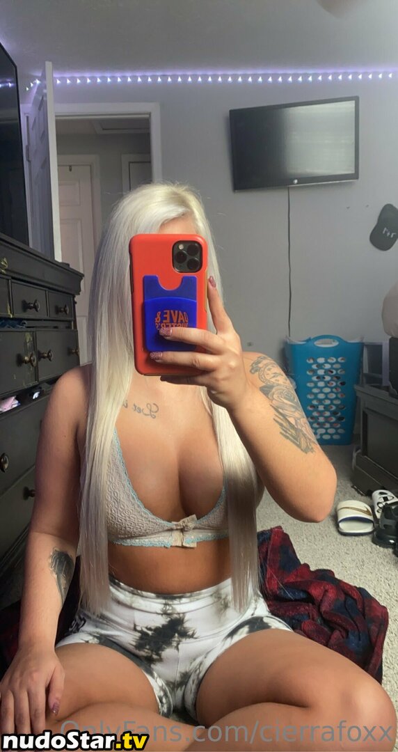 Cierra Foxx / cierrafoxx / ciieraa Nude OnlyFans Leaked Photo #24