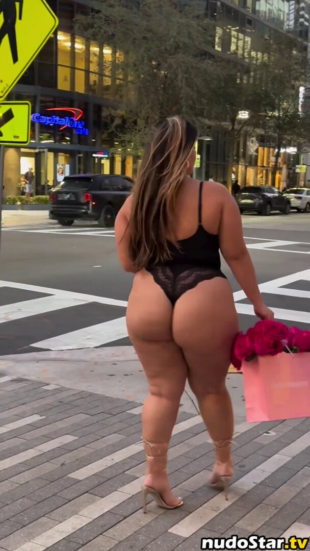 Claudia Rojas / claurojass__ / clauurojass Nude OnlyFans Leaked Photo #56