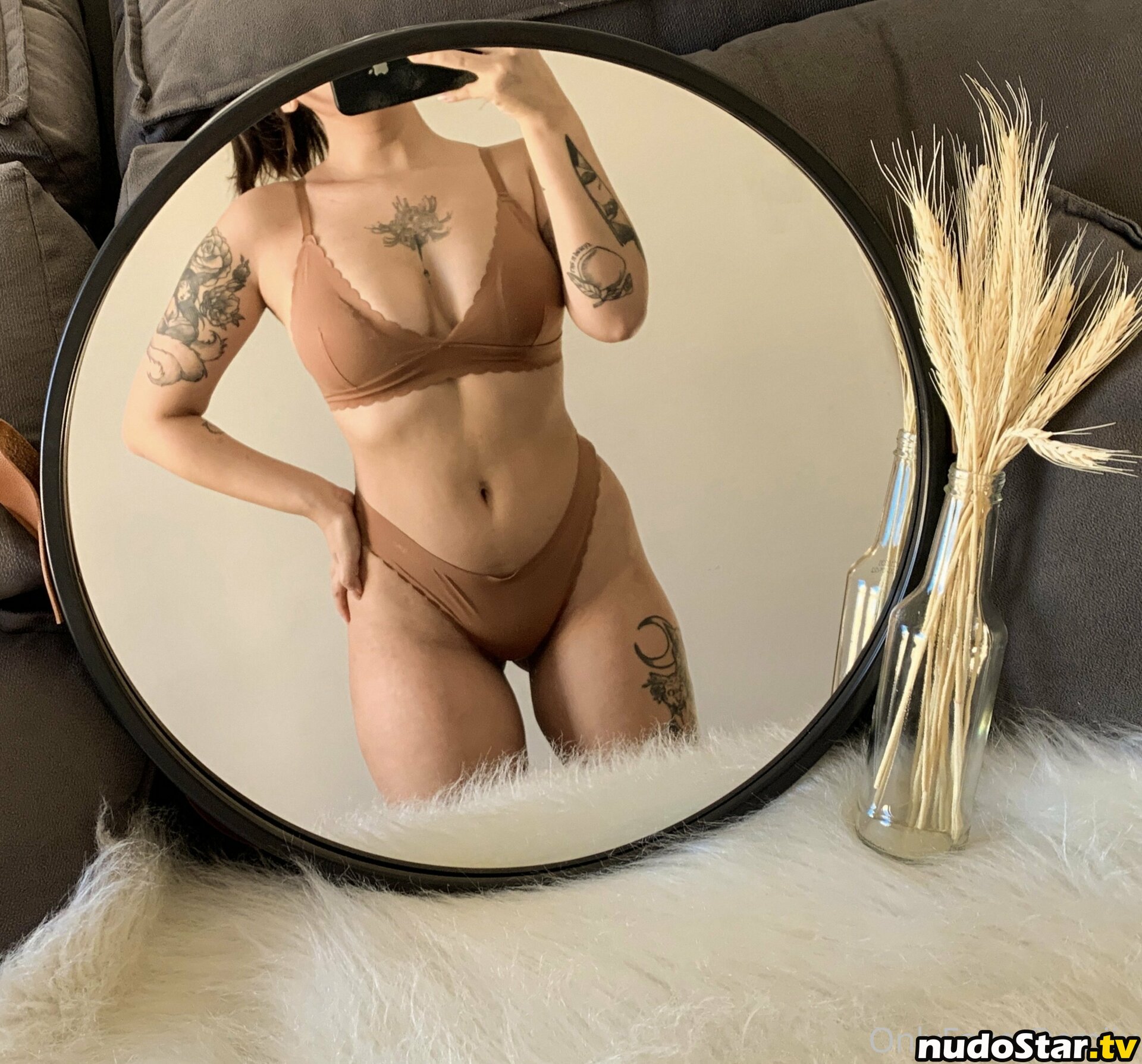Cmiiu / Ellie Nude OnlyFans Leaked Photo #62