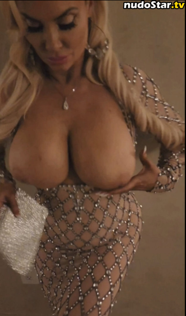 Coco Nicole Austin / coco / cocoaustin Nude OnlyFans Leaked Photo #13