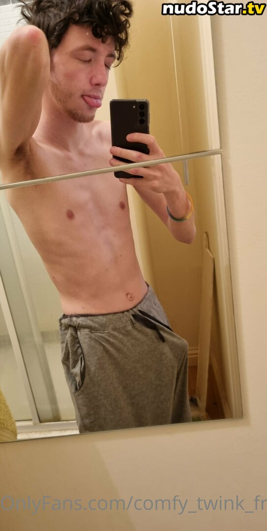 comfy_twink_free / welcometomyworld1313 Nude OnlyFans Leaked Photo #2