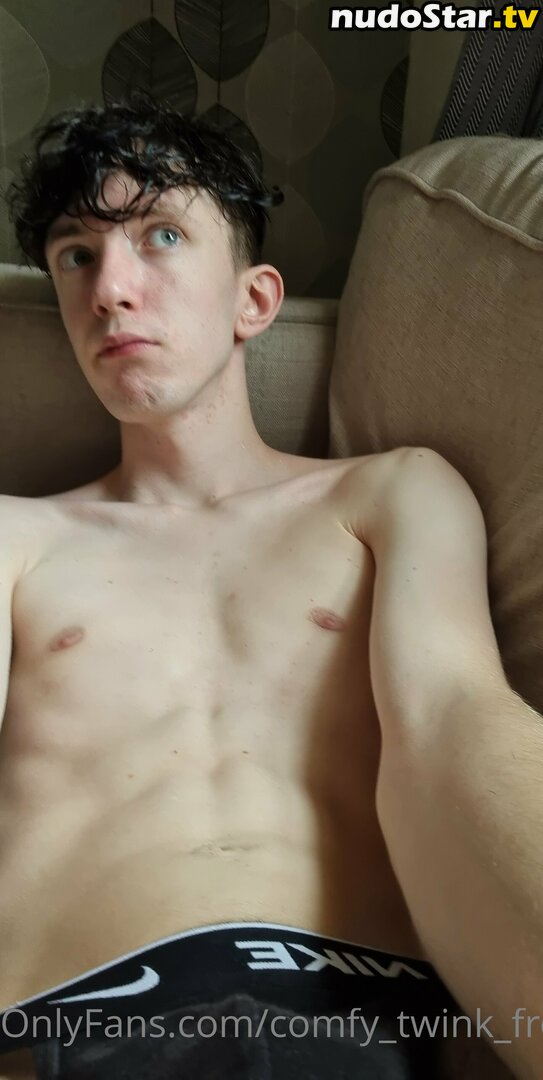 comfy_twink_free / welcometomyworld1313 Nude OnlyFans Leaked Photo #7