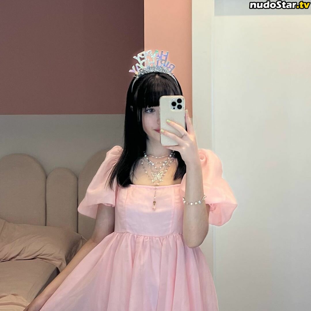 Comunivia / meguca888 Nude OnlyFans Leaked Photo #13