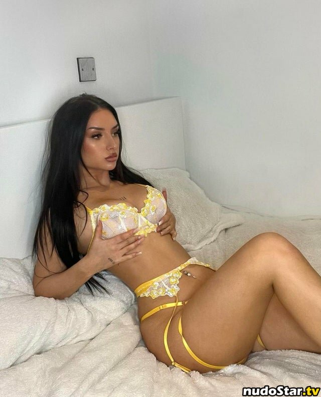Courtneyy_18 / courtneybrown0x Nude OnlyFans Leaked Photo #1