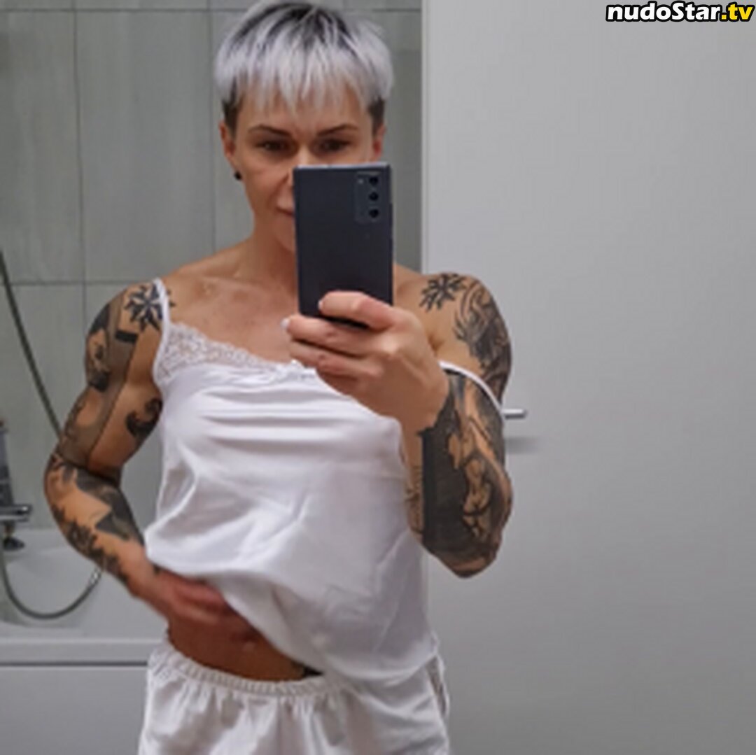 chelseypleasant / crazyxbody / https: / musclegirlxxx Nude OnlyFans Leaked Photo #123